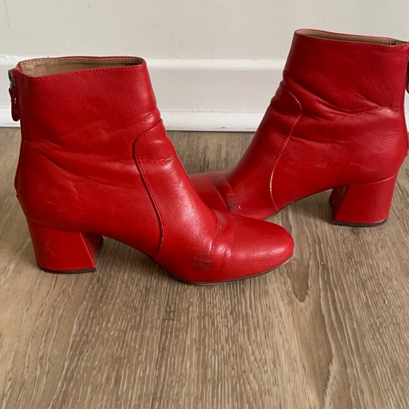 Red Faux Leather Heeled Boots - Picture 3 of 3
